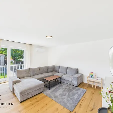 Spacious 3br Flat - Center Ramstein Apartman *